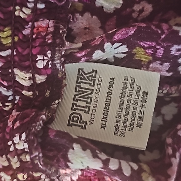 PINK VICTORIA SECRET SHORTS - Picture 2 of 3